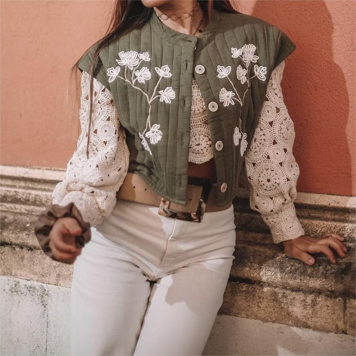 FLORA – Sleeveless Vest with Floral Embroidery and Button Front