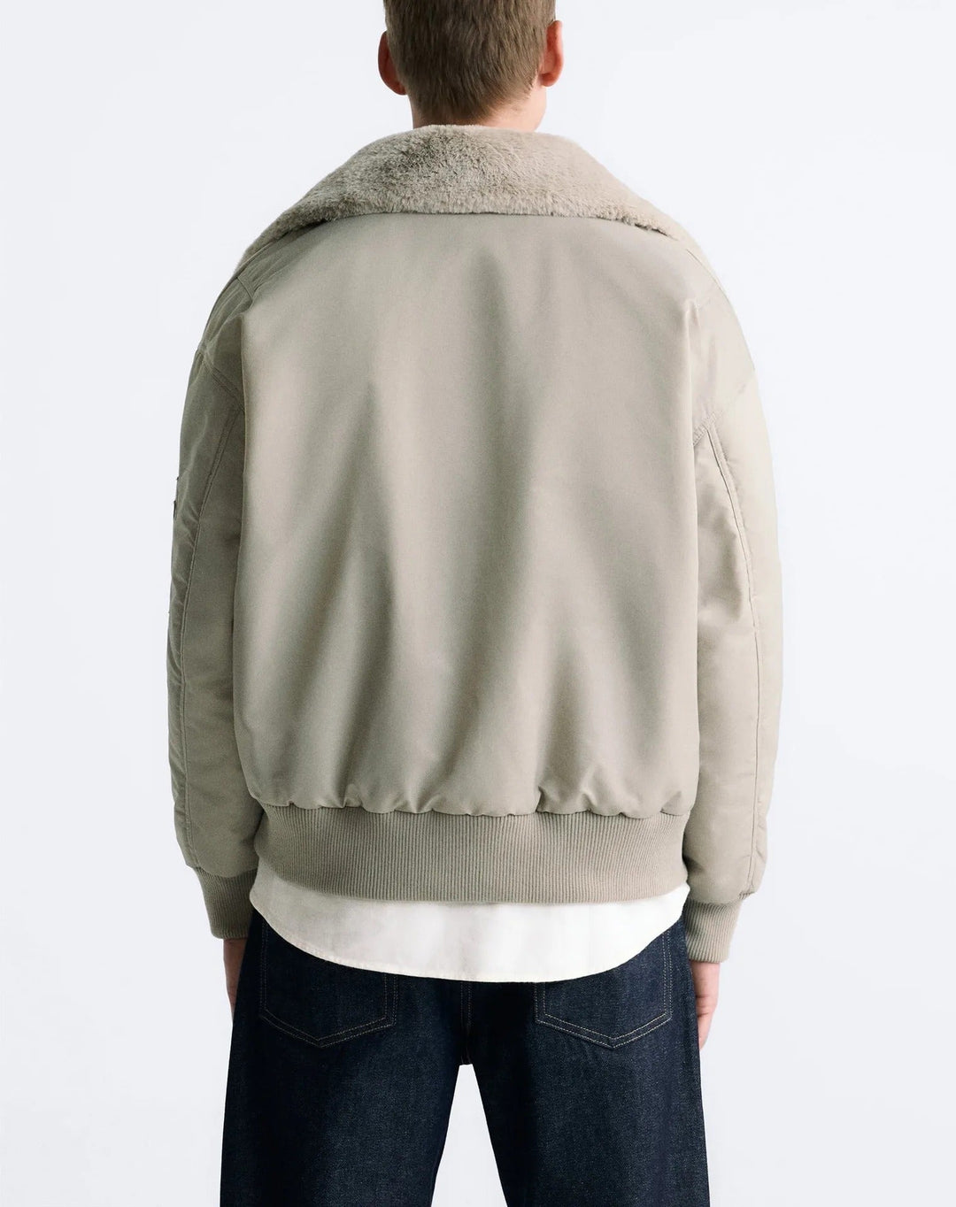 HAYDEN – Sherpa Collar Utility Bomber