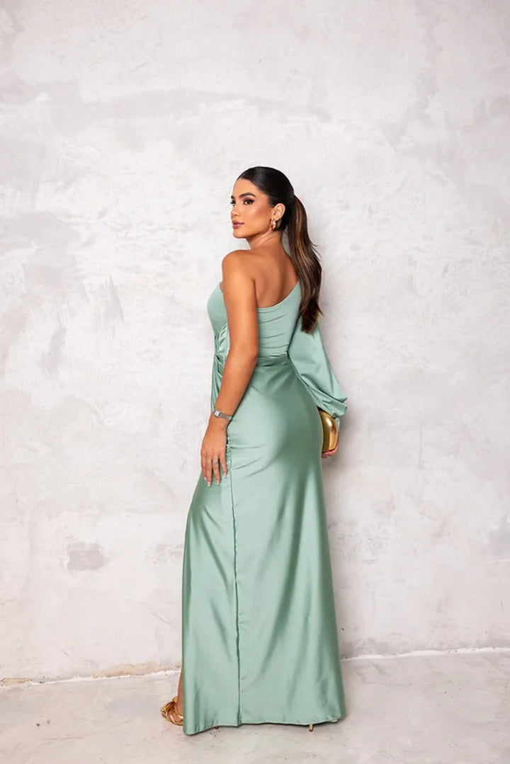 SIA – Elegant One-Shoulder Evening Dress