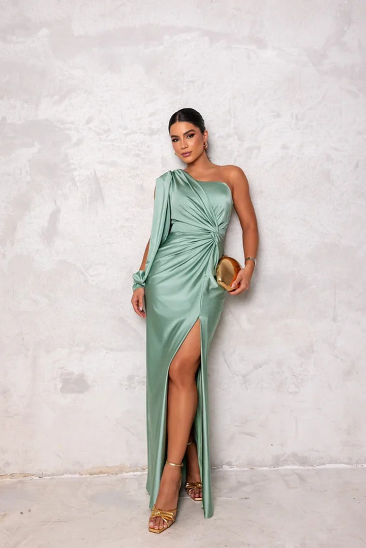 SIA – Elegant One-Shoulder Evening Dress