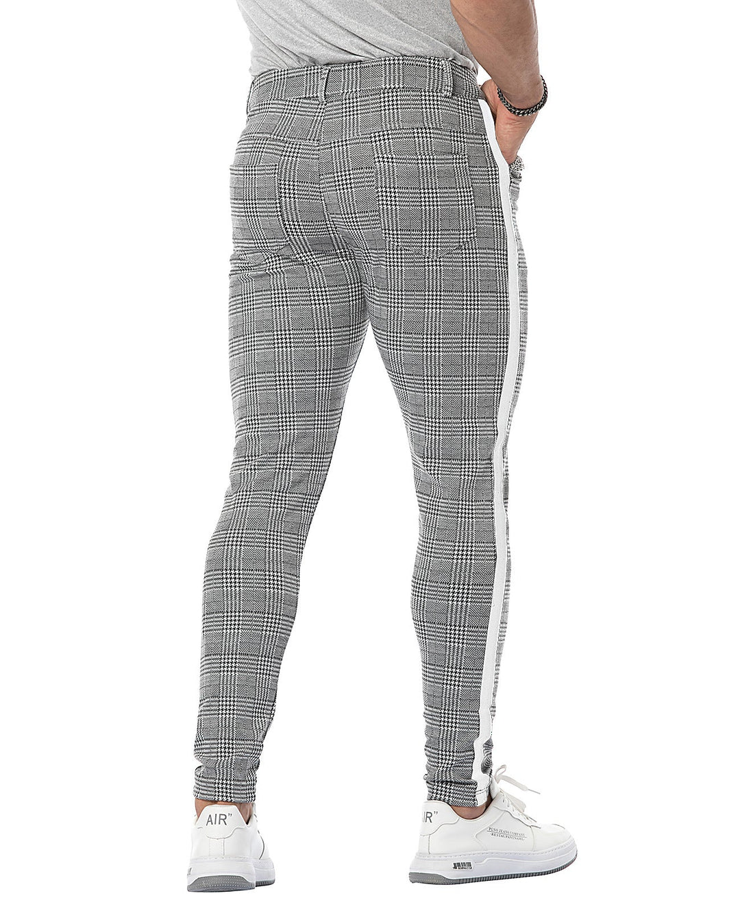 RILEY – Men’s Skinny Fit Check Chinos