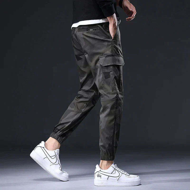 LUCIAMO – Slim-Fit Streetwear Cargo Pants
