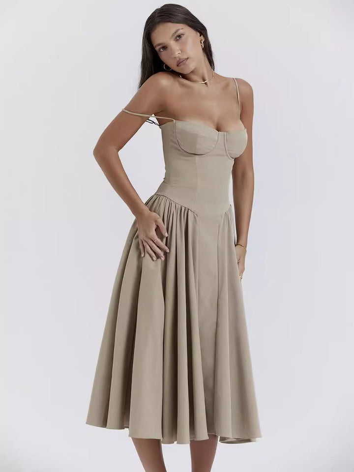 NELS – Elegant Spaghetti Strap Midi Dress