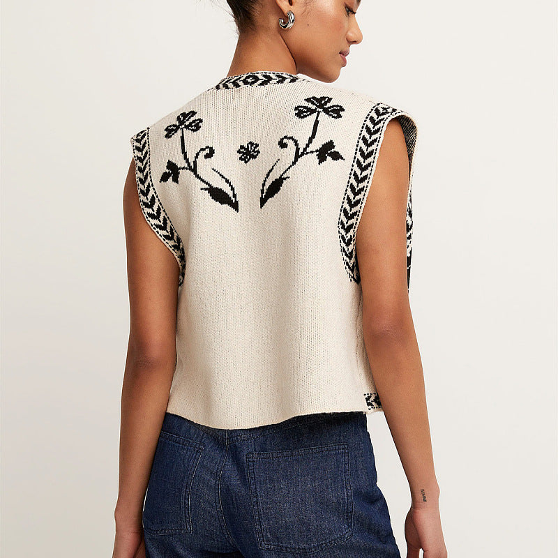 JULIA – Open Knit Vest with Floral Pattern