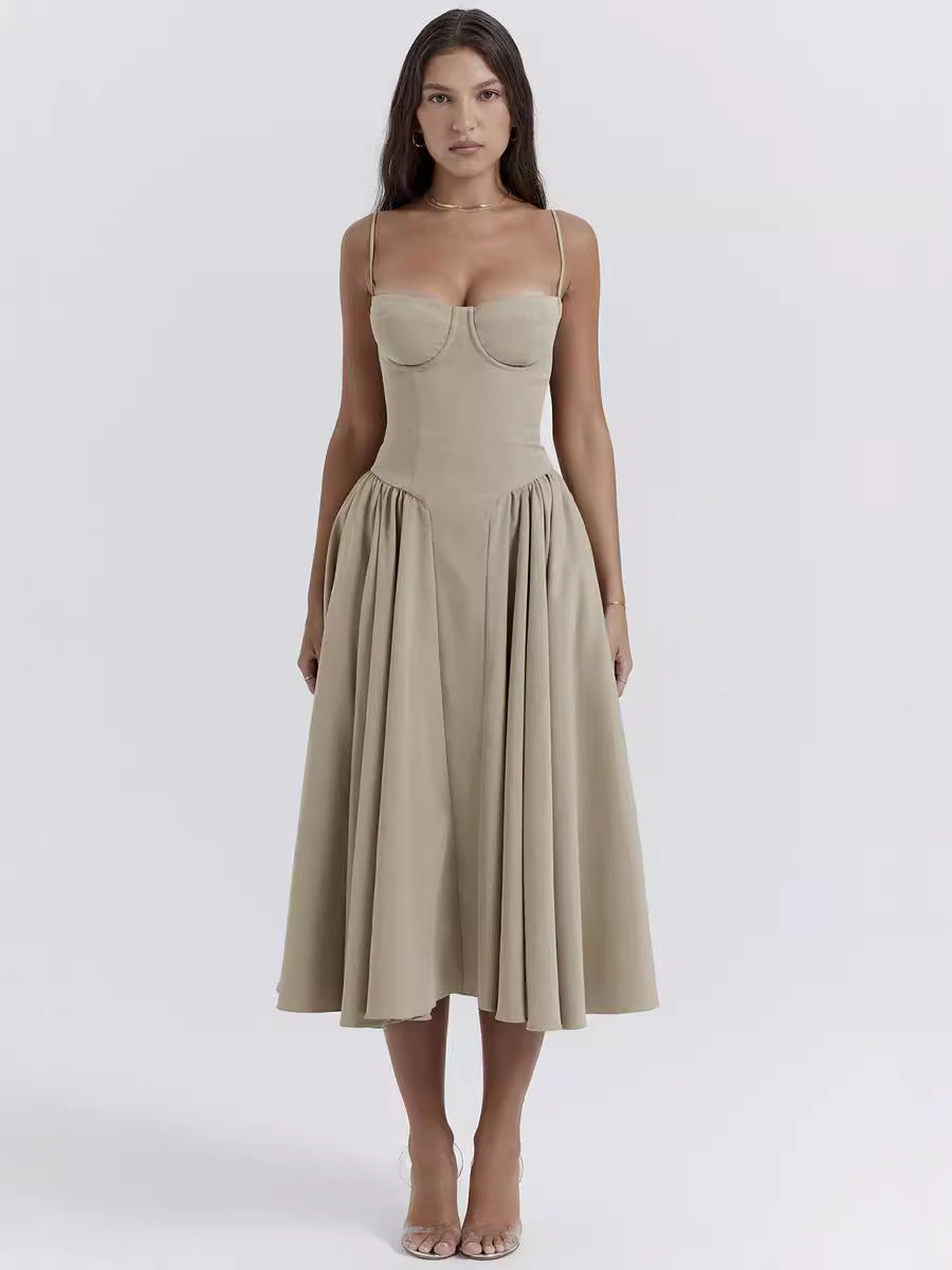 NELS – Elegant Spaghetti Strap Midi Dress