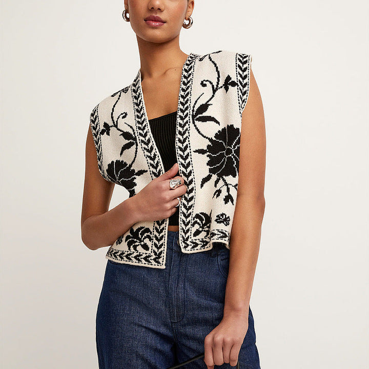 JULIA – Open Knit Vest with Floral Pattern