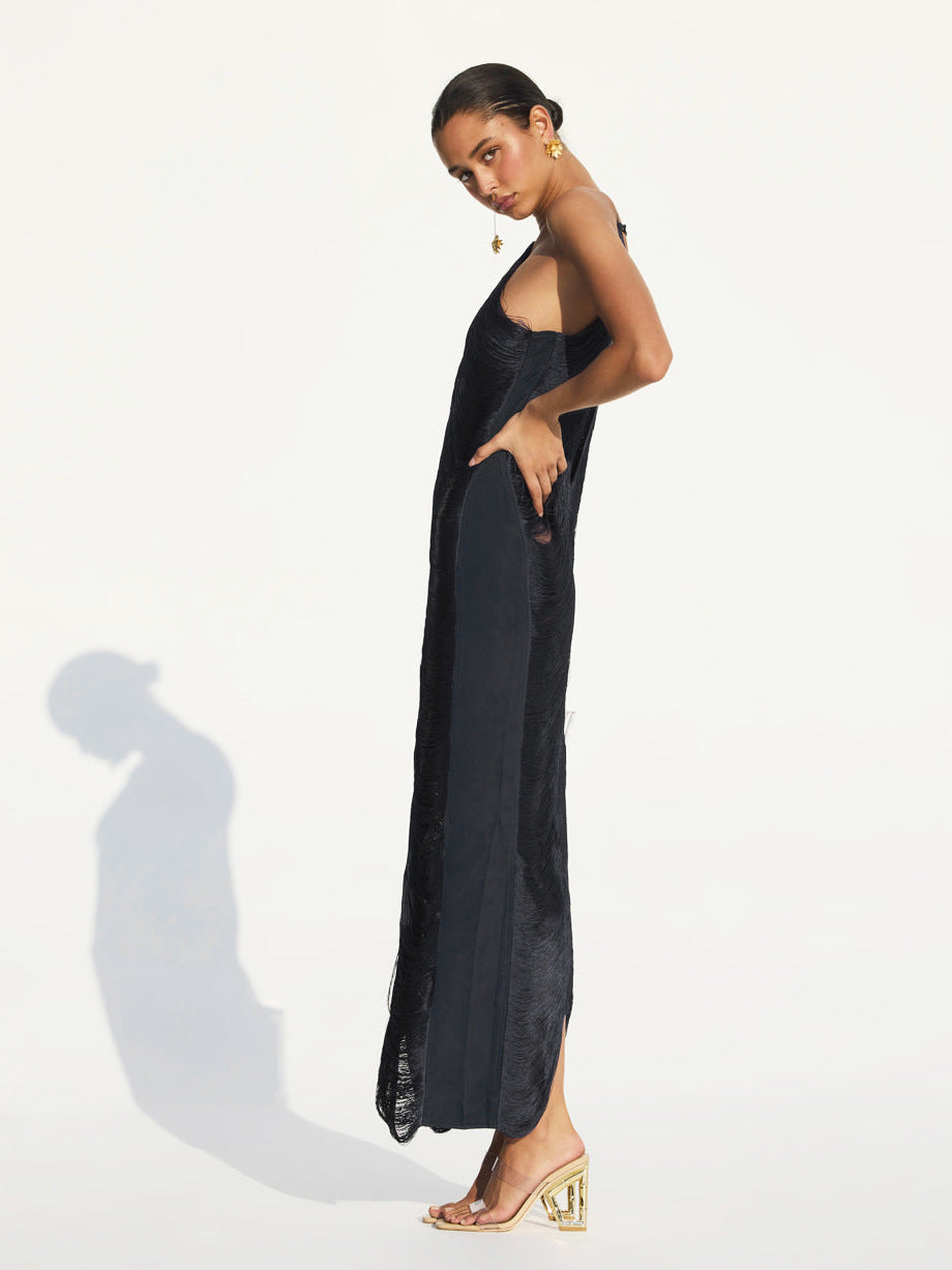ALINA – Elegant Halterneck Maxi Dress