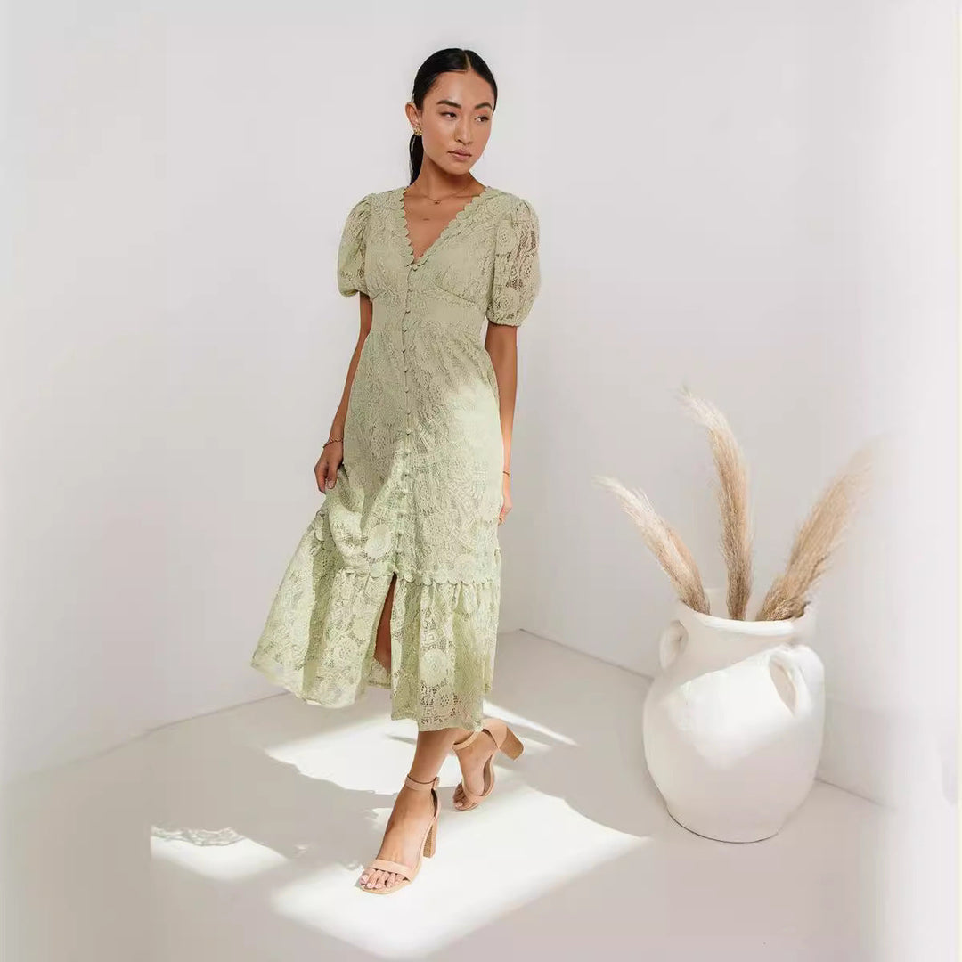 NOELLE – Lace Midi Dress with Short Sleeves