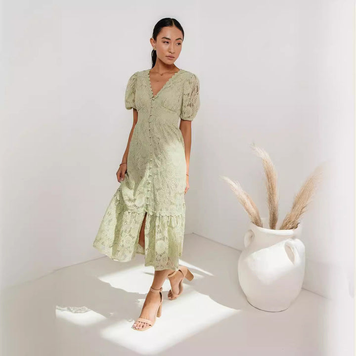 NOELLE – Lace Midi Dress with Short Sleeves