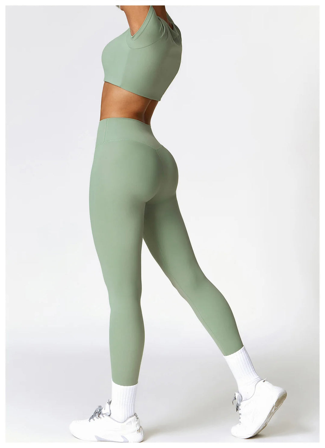 ACTIVE - Seamless Yoga Set With Crop Top