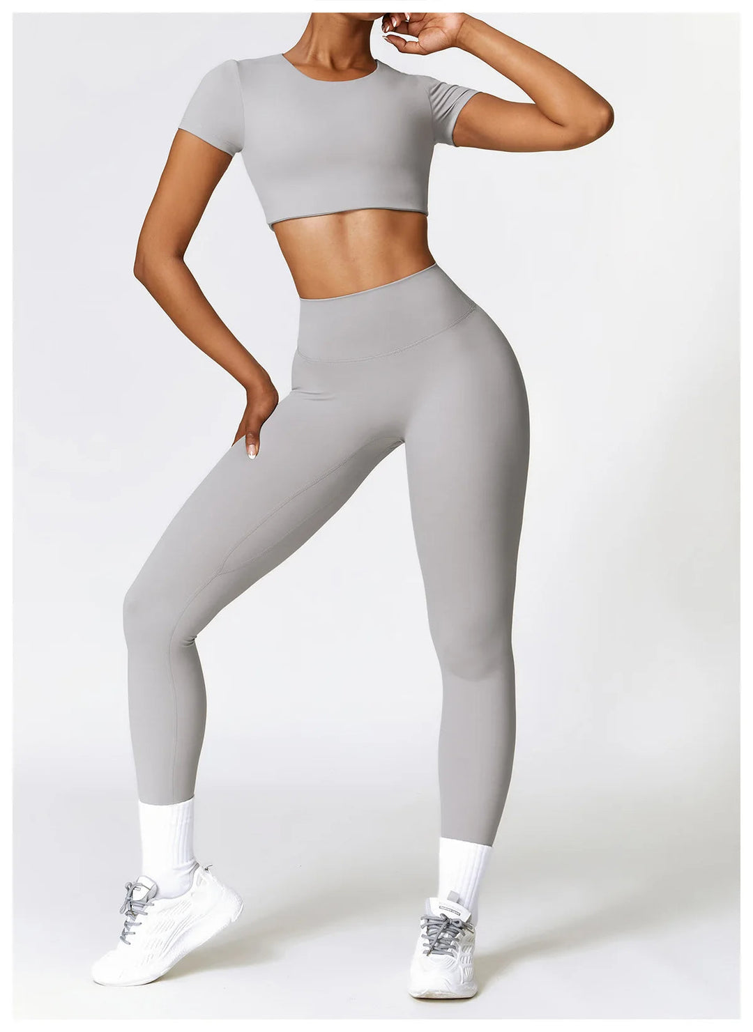 ACTIVE - Seamless Yoga Set With Crop Top