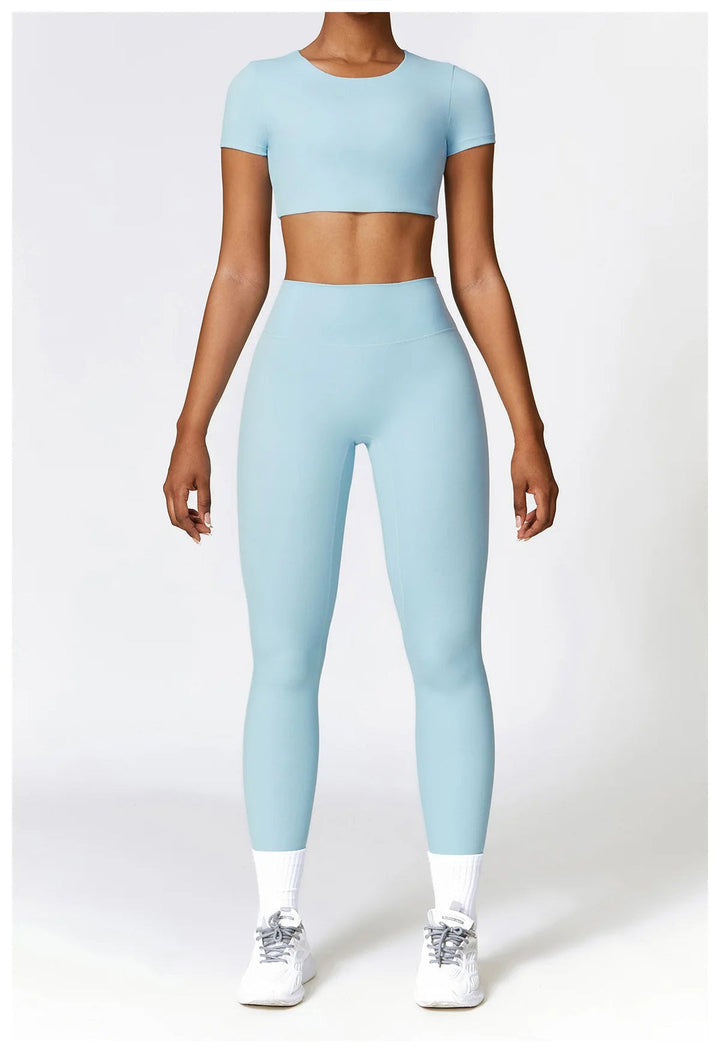 ACTIVE - Seamless Yoga Set With Crop Top