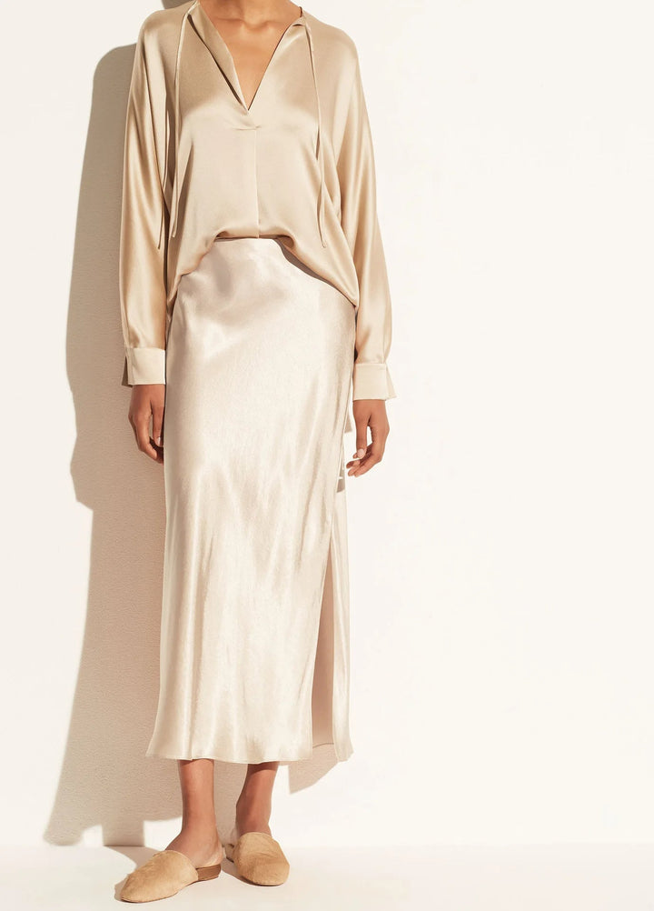 DEA - Women's Black Side-Slit Maxi Skirt