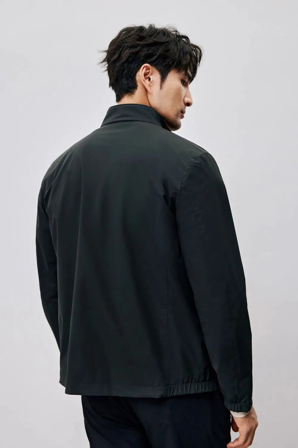 AXEL – Lightweight Zip Jacket for Men