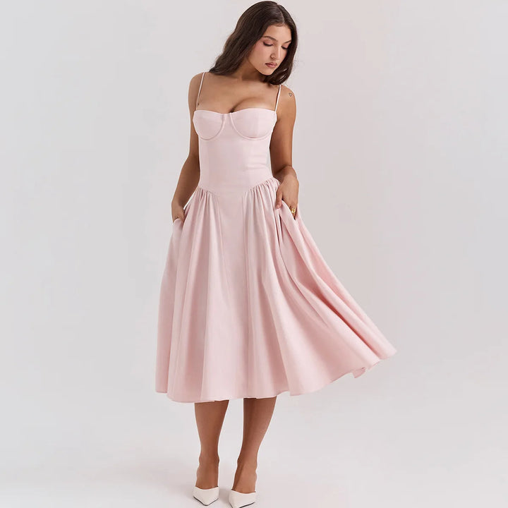 NELS – Elegant Spaghetti Strap Midi Dress
