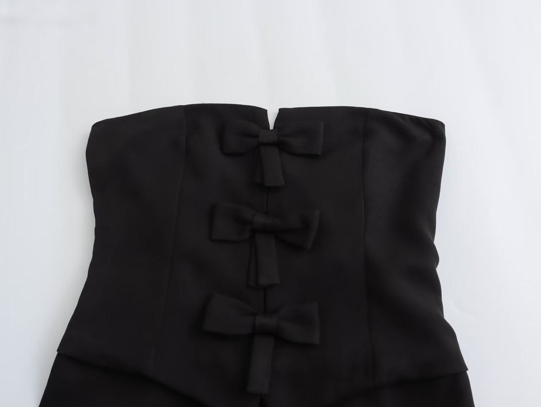 LIDIA – Strapless Bow-Front Jumpsuit