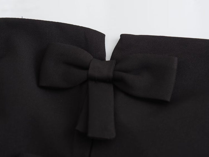LIDIA – Strapless Bow-Front Jumpsuit