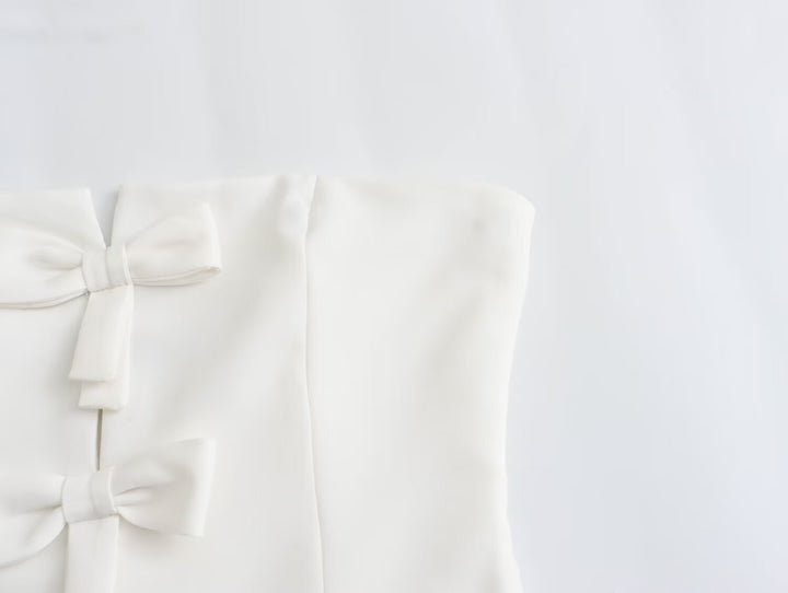 LIDIA – Strapless Bow-Front Jumpsuit