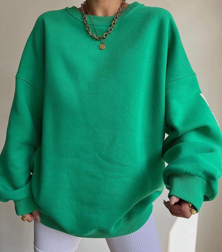LINA – Oversized Women's Chicago Sweatshirt