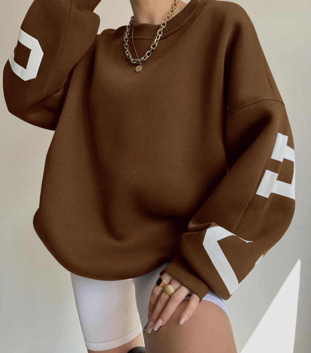 LINA – Oversized Women's Chicago Sweatshirt