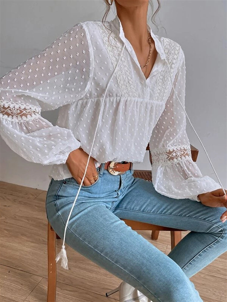 DELLA – Lace V-neck Blouse