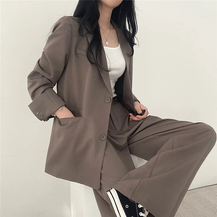 PLAIN – Women’s Blazer and Pants Two-Piece Set