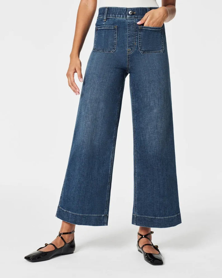 NEOMI – Cropped Wide-Leg Jeans with Patch Pockets