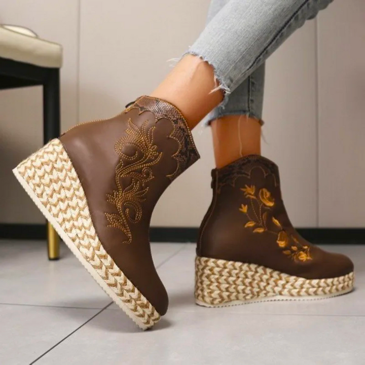 LILA – Women’s Floral Embroidered Platform Boots