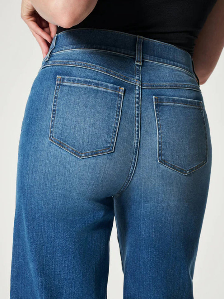 TAYLEE – Wide-Leg Pull-On Stretch Jeans