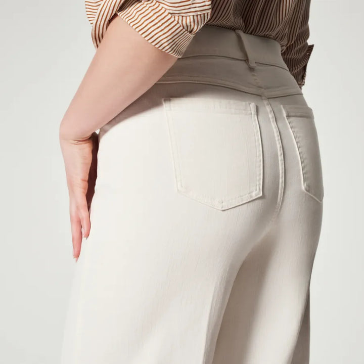 TAYLEE – Wide-Leg Pull-On Stretch Jeans