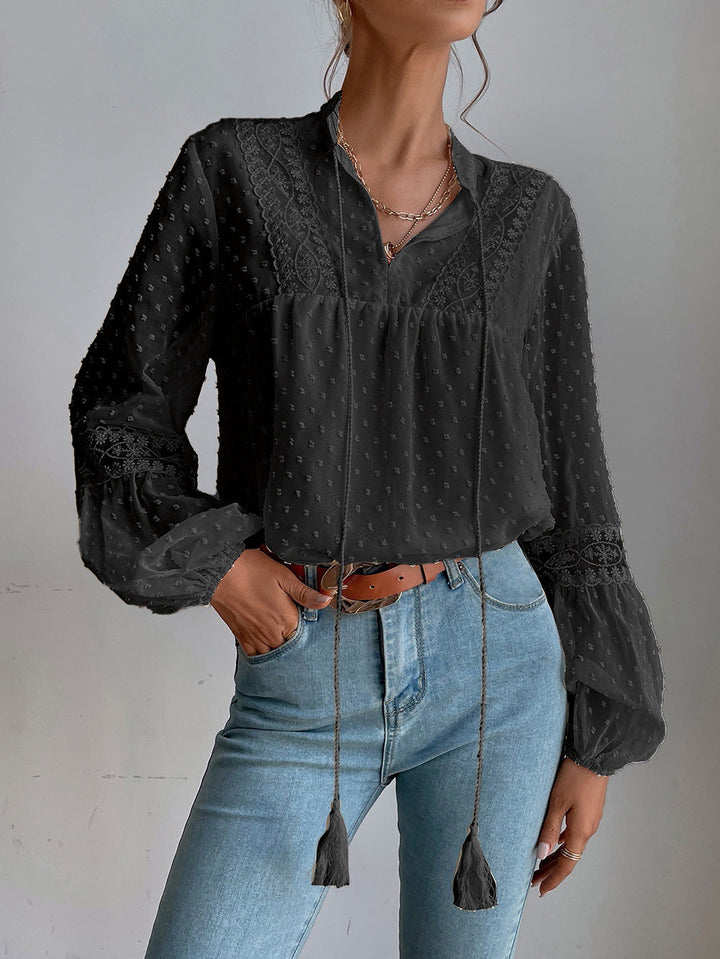 DELLA – Lace V-neck Blouse