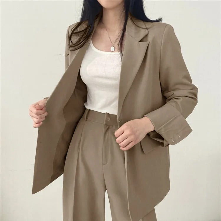 PLAIN – Women’s Blazer and Pants Two-Piece Set