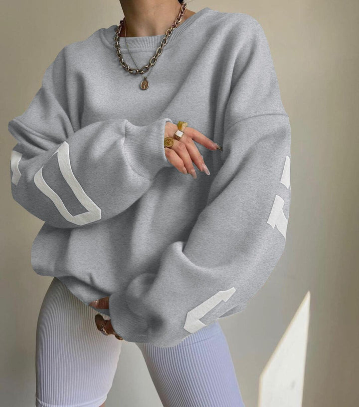 LINA – Oversized Women's Chicago Sweatshirt