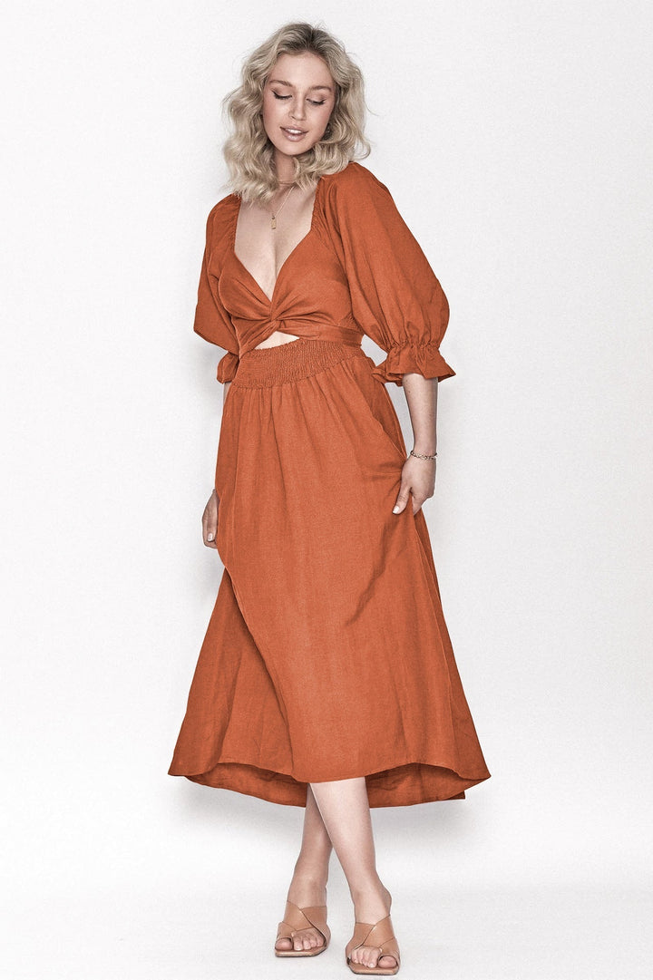YARA – Lightweight Summer Dress with Adjustable Fit