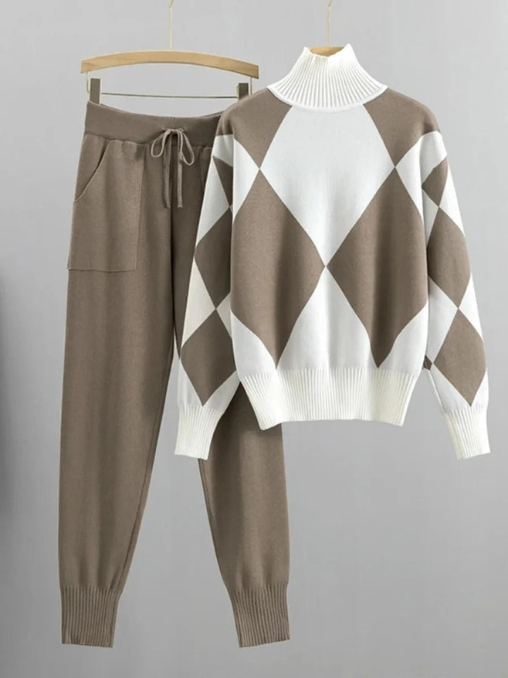 TESS - Knitted Geometric Two-Piece Set