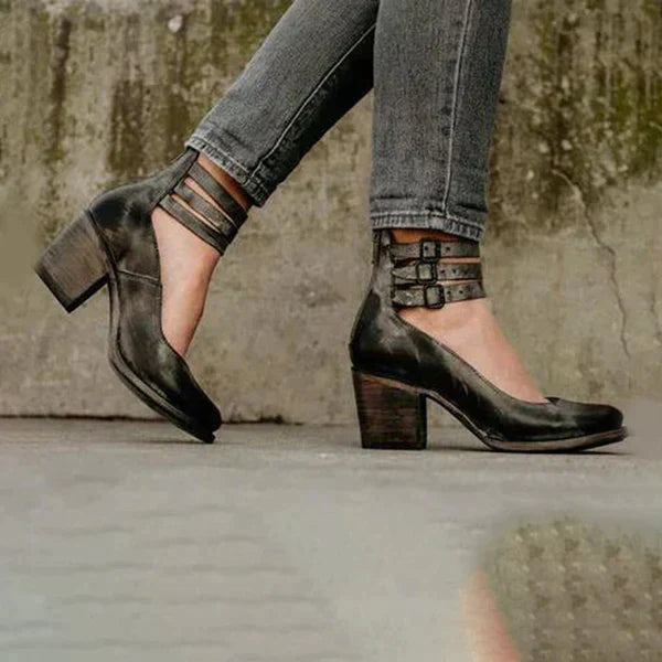 MIKKI - Women's Elegant Ankle Strap Pumps