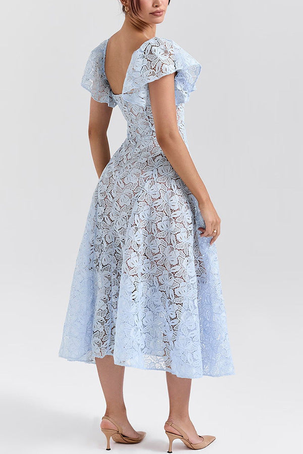LARE – Elegant Lace Midi Dress