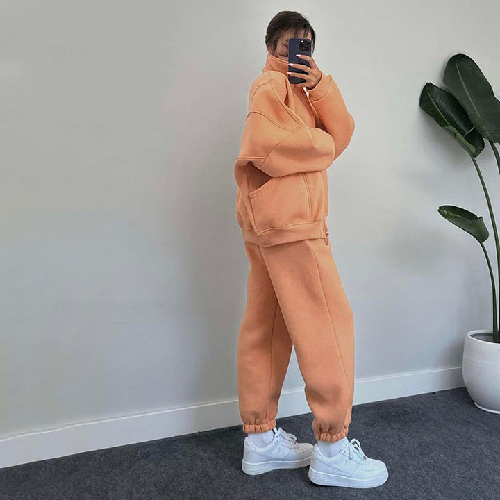 AVA – Oversized Two-Piece Tracksuit