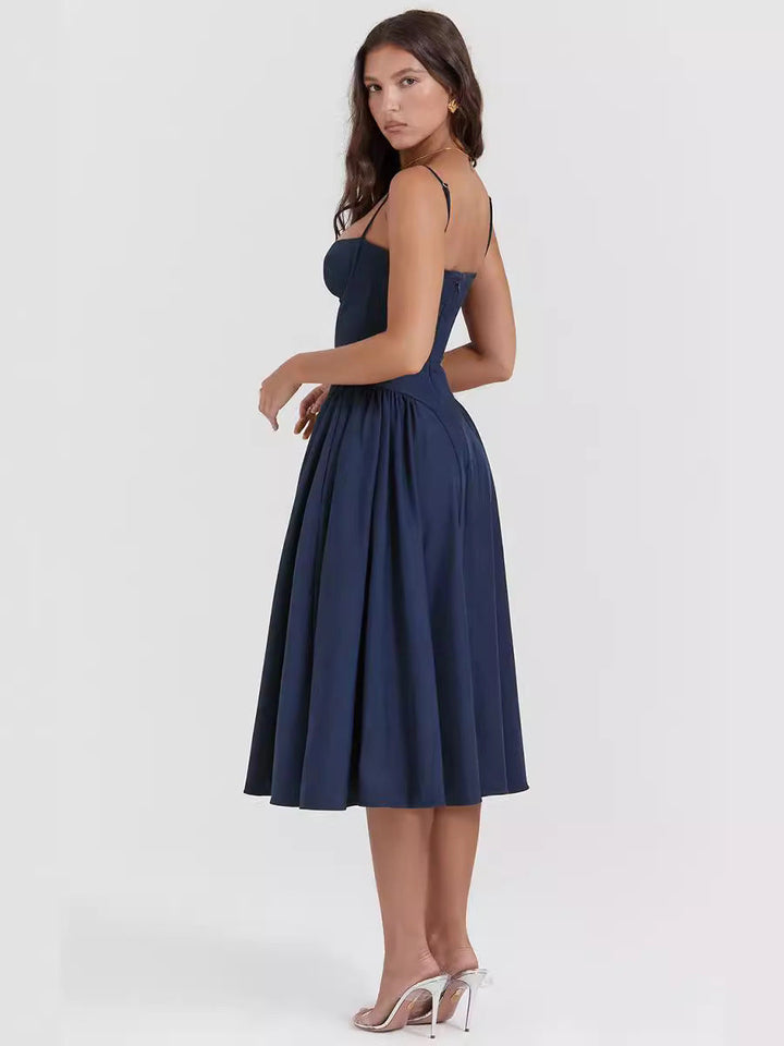NELS – Elegant Spaghetti Strap Midi Dress