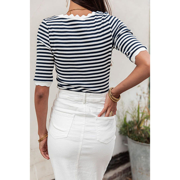 MELSON - Striped Knit Top with Scalloped Neckline