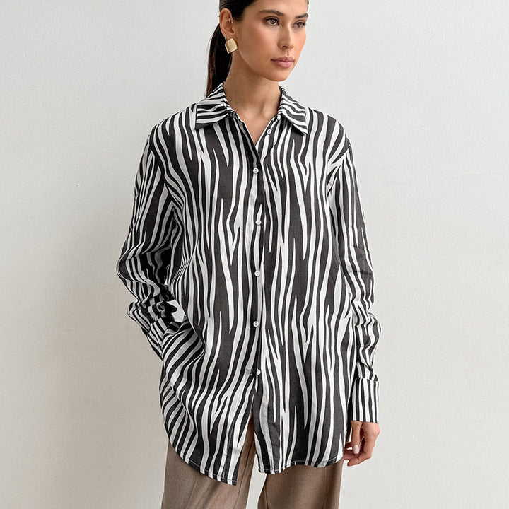 YVRIA – Zebra Print Shirt with Button Front