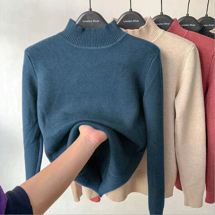 FREYA – Women’s Fleece Turtleneck Top