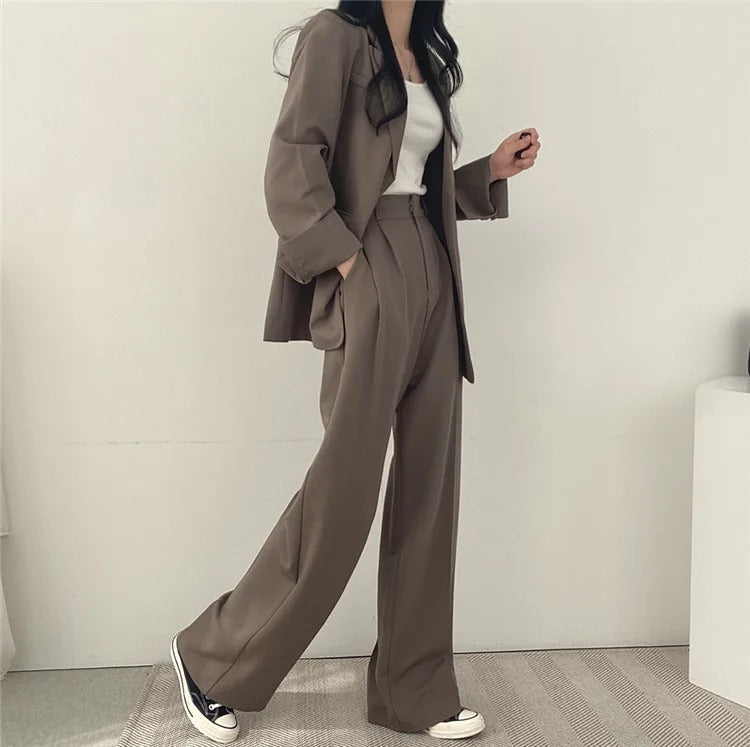 PLAIN – Women’s Blazer and Pants Two-Piece Set