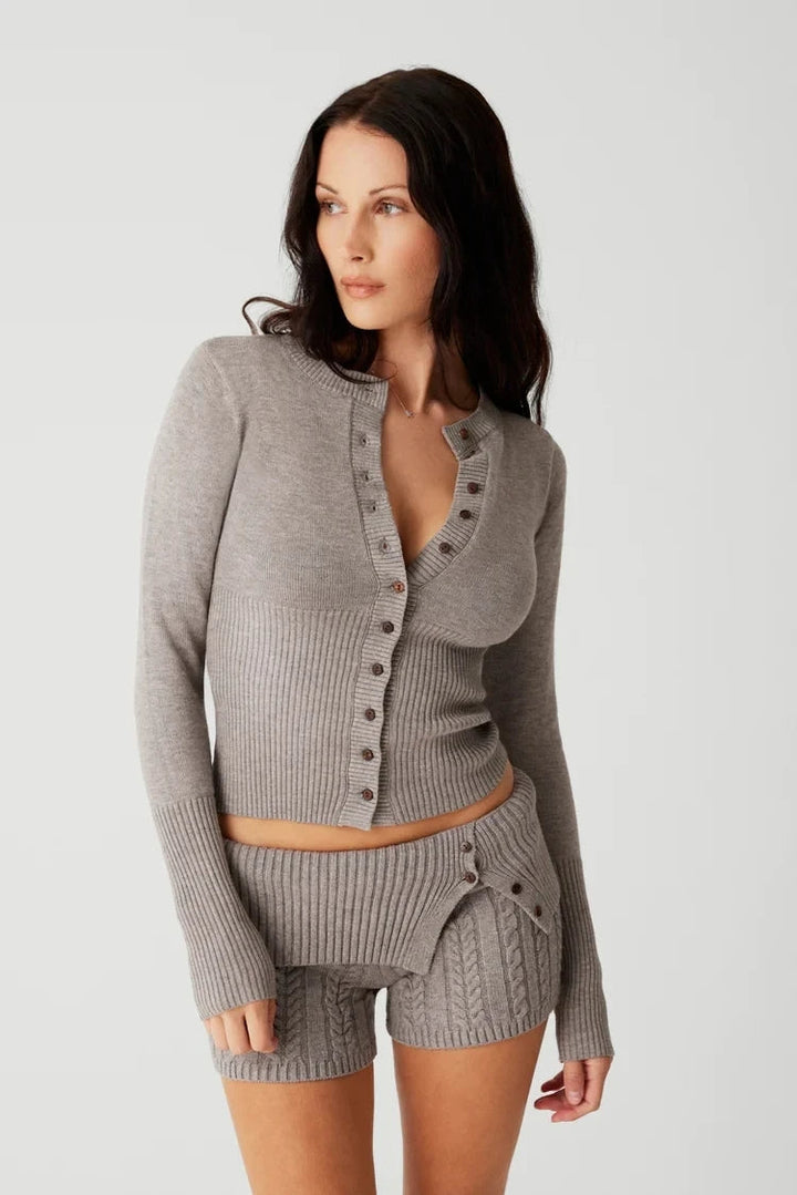 AUGUST -  Women's Ribbed V-Neck Button Cardigan