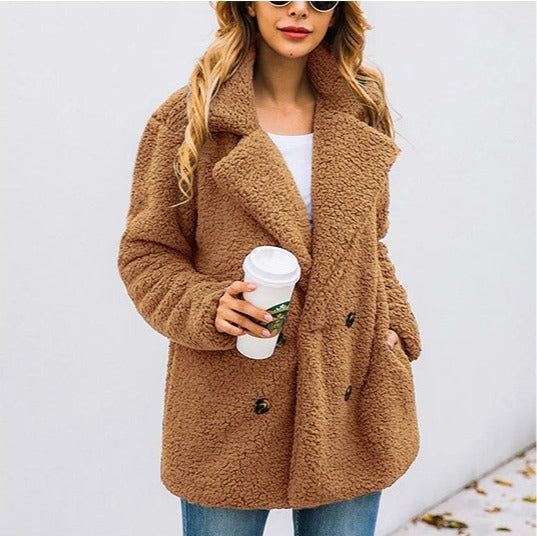 ESTELLE – Double-Breasted Teddy Coat