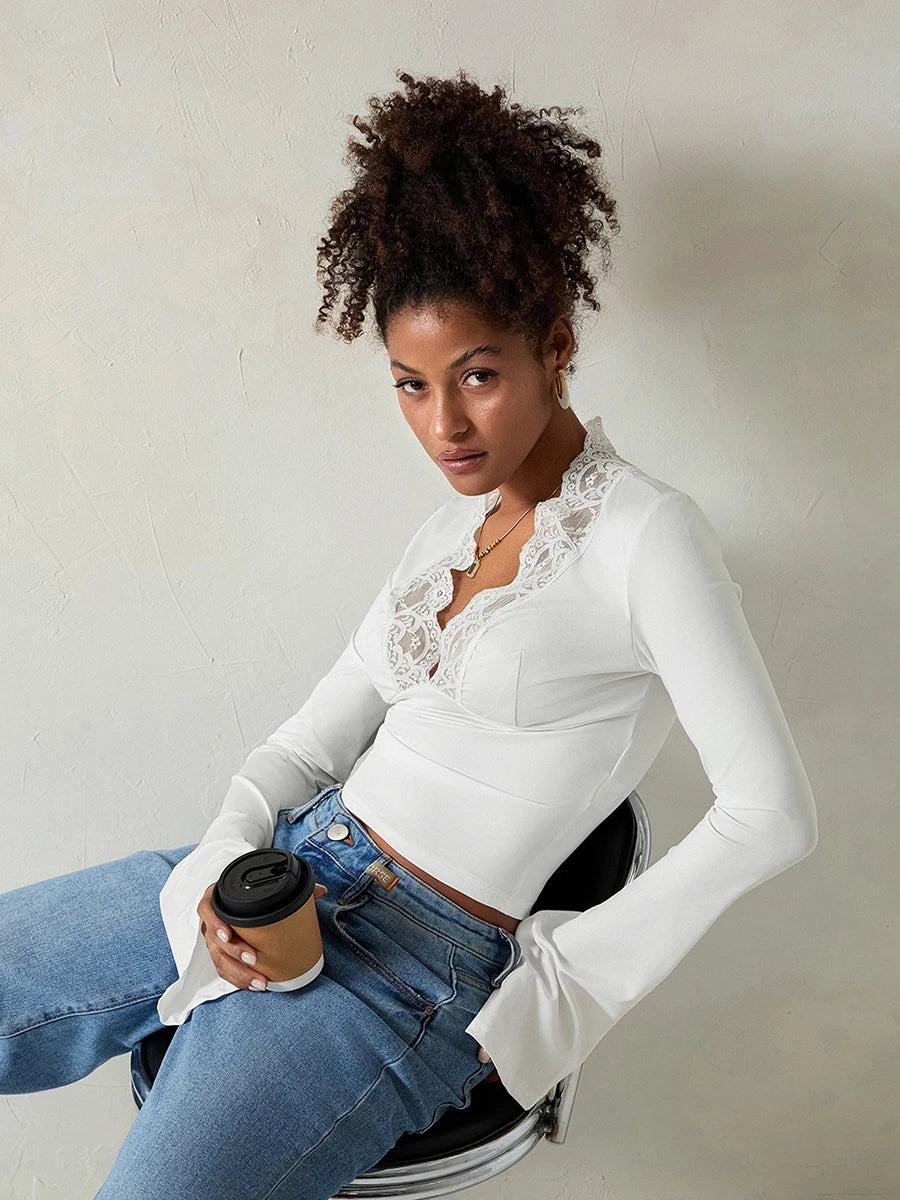 ELOISE - Lace Trim Long Sleeve Crop Top