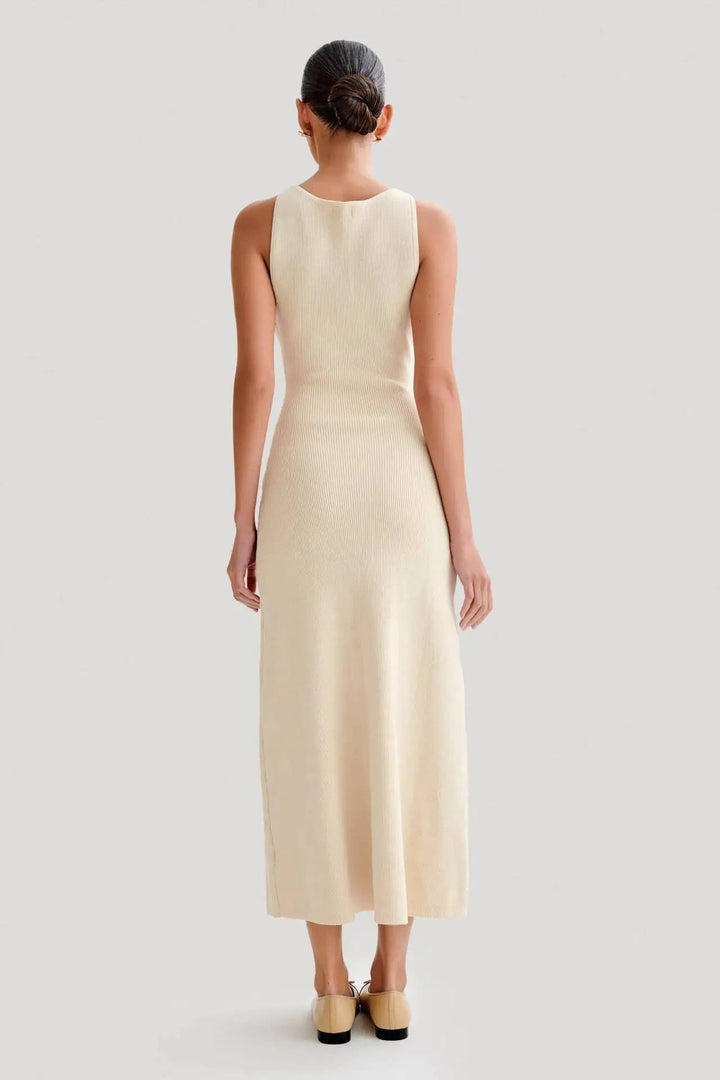 YUME – Old Money Midi Dress