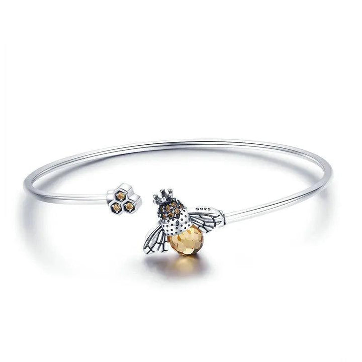 AVELINE - Sterling Silver Bee Charm Bangle